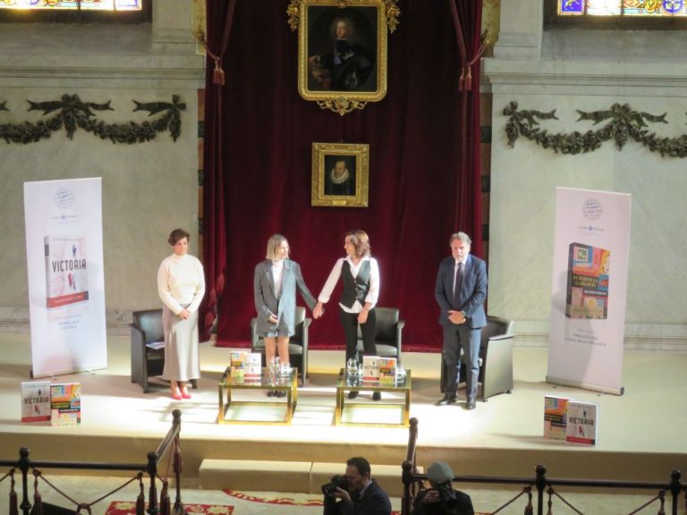 Presentación de las novelas ganadora y finalista del Premio Planeta 2024, “Victoria”, y “Fuego en la garganta”, de las que son autoras, Paloma Sánchez-Garnica y Beatriz Serrano