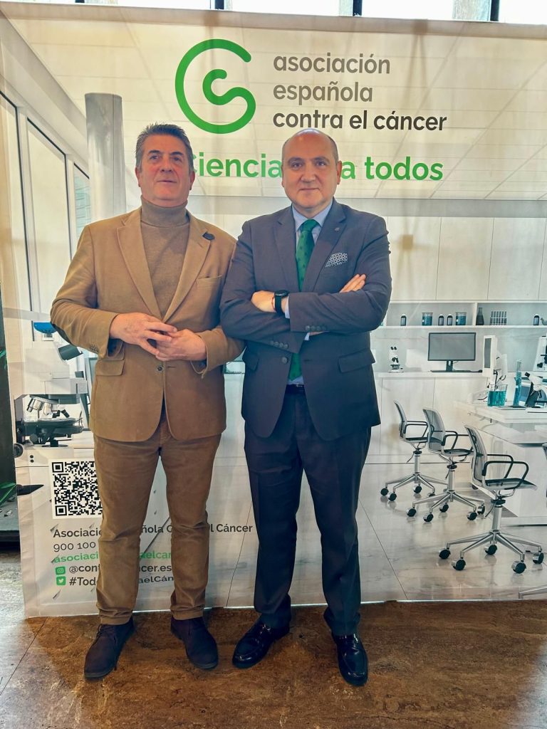 El Gobierno de Castilla-La Mancha agradece a la AECC la labor que realiza el voluntariado en los centros sanitarios de la provincia de Ciudad Real
