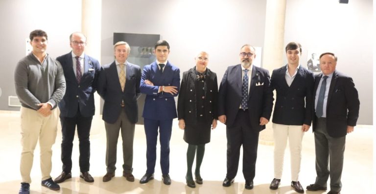 Puertollano: La Tertulia Cofrade 13500 organizó un encuentro con ilustres capataces y costaleros
