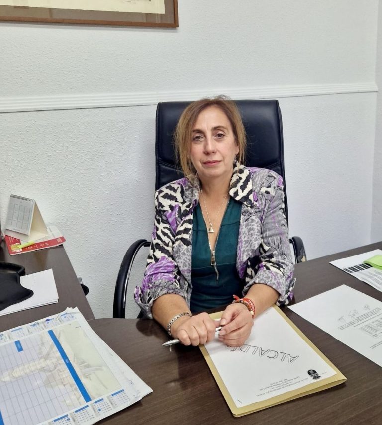 Rosa Gutiérrez: “En Arroba vamos a pagar más por la recogida de la basura porque PP y Vox en la diputación han decidido no asumir el coste por la subida del servicio”