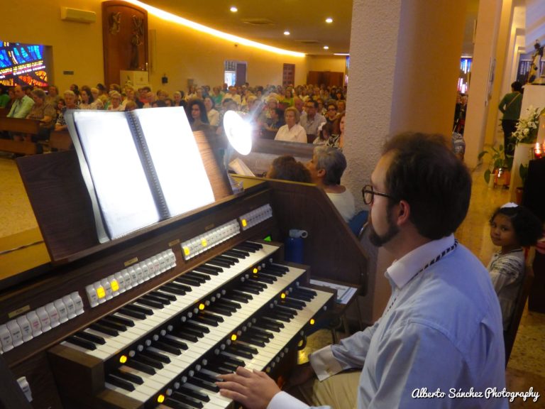 Puertollano: La Parroquia de San Antonio realza la festividad de Santa Cecilia con misa y conciertos