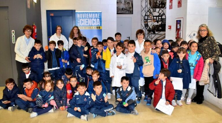 Puertollano: Un millar de escolares buscarán su vocación científica en un mes de actividades divulgativas y experimentales