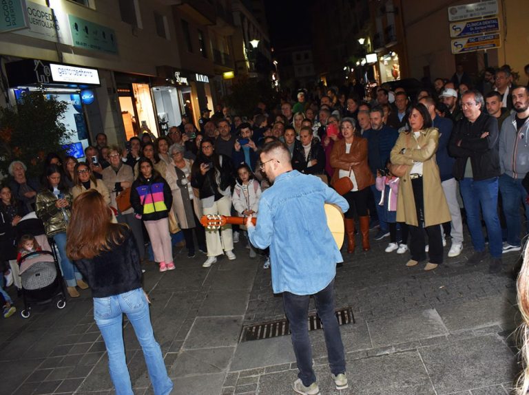 Las calles de Puertollano acogieron la gran fiesta del comercio