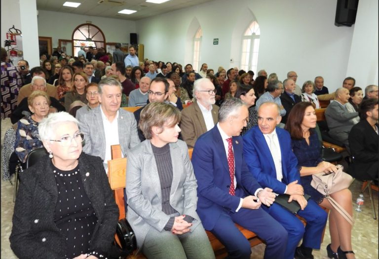 Políticos y artistas participan en la celebración de los cien años de la Iglesia Evangélica en Puertollano