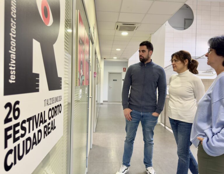 El XXVII Festival Corto Ciudad Real calienta motores con una exposición de carteles