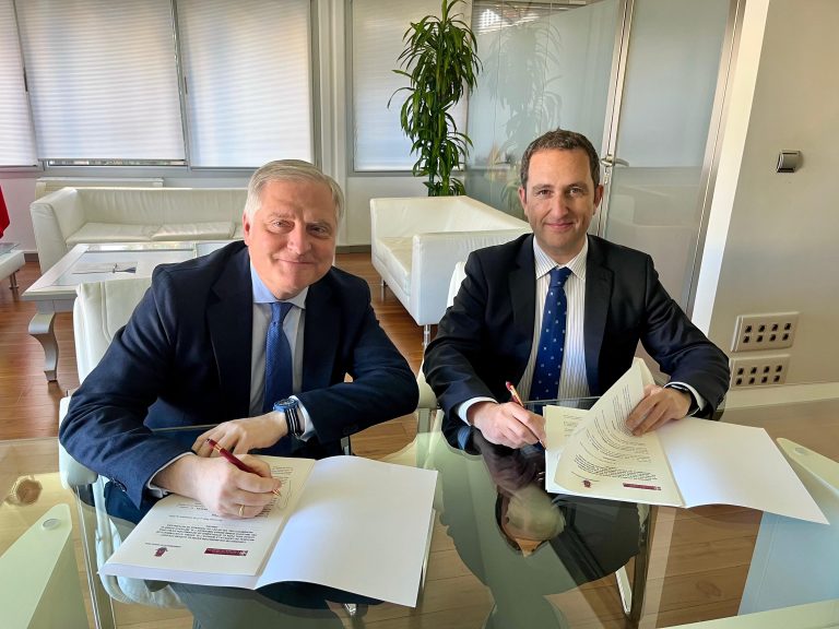 Ayuntamiento de Ciudad Real y Colegio Notarial firman un convenio para mejorar la gestión del IBI y la plusvalía