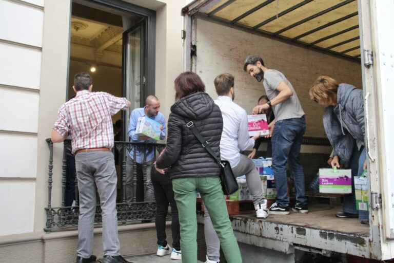 Alcázar de San Juan envía alrededor de 20 toneladas de ayuda humanitaria a los afectados por la DANA