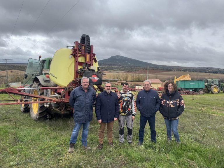 El Gobierno regional recuerda que hasta el 2 de diciembre se pueden pedir las ayudas para maquinaria agrícola que podrán llegar hasta el 65 por ciento
