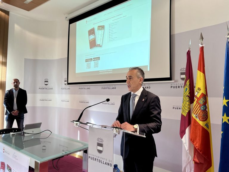 El Ayuntamiento de Puertollano lanza la nueva «tarjeta ciudadana», una aplicación que permite el acceso a todos los servicios e información municipales