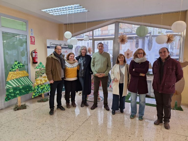 La Escuela de Educación Infantil ‘Virgen de Consolación’ protagoniza la iniciativa ‘Delegación Abierta’ inspirada en una Navidad cálida y acogedora