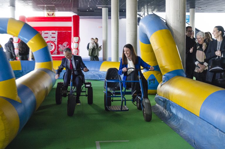 Abre sus puertas «La Central de los Sueños», la gran feria navideña de Puertollano patrocinada por Repsol