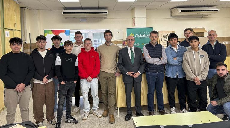 Puertollano: La Fundación Globalcaja y el Centro Juvenil Puertobosco colaboran en un innovador proyecto que combina educación y sostenibilidad