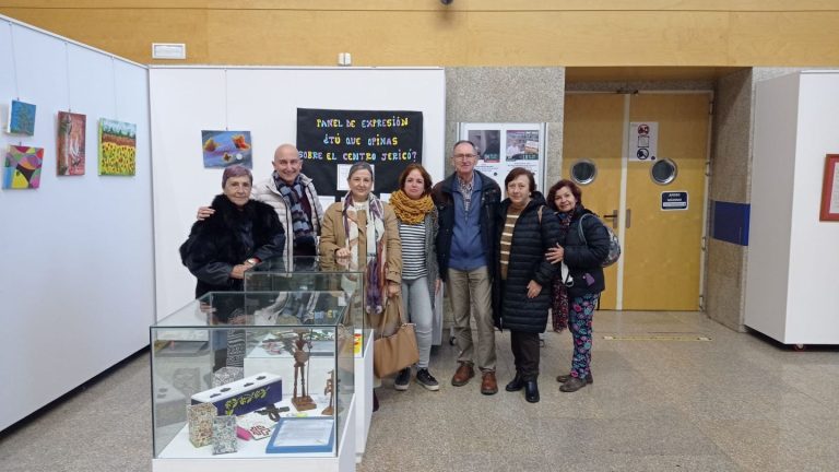 Exposición del Centro de Urgencias Jericó: «Acompañando en el camino a las personas sin hogar»