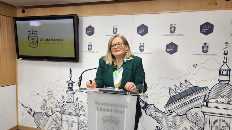 El Ayuntamiento de Ciudad Real aportará 800.000 euros para que las trabajadoras de ayuda a domicilio cobren un salario digno