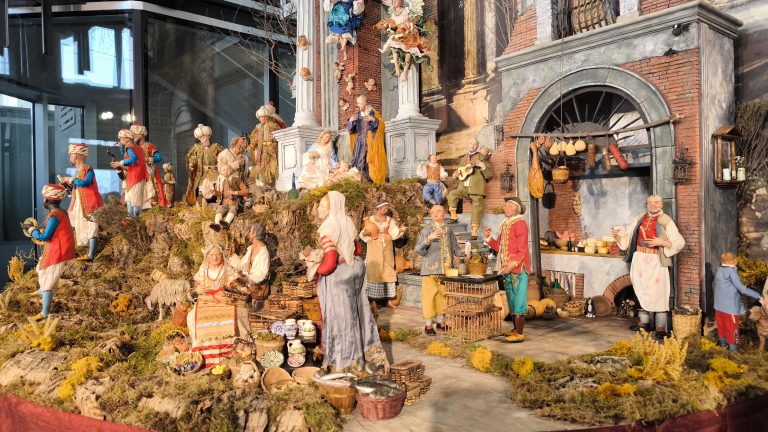 El belén napolitano de Ciudad Real abre sus puertas con 11 nuevas piezas