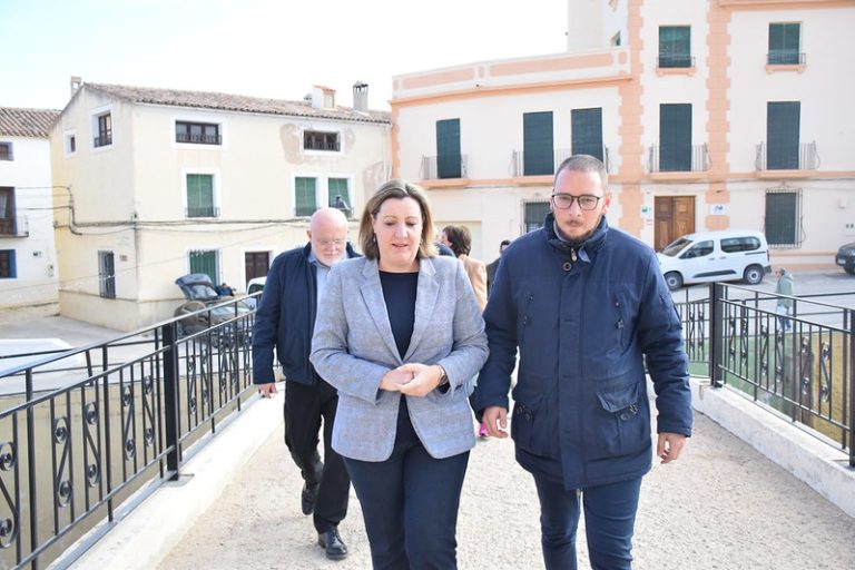 El Gobierno de Castilla-La Mancha se reúne con pymes y autónomos de Letur para avanzar en la recuperación de la actividad económica local