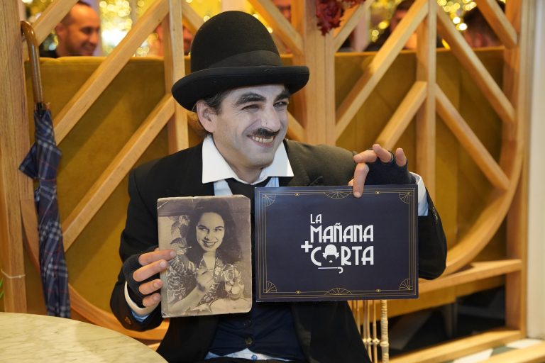 La productora Santa Ana Films promociona la cuarta edición de “La mañana más corta” con la presencia en Puertollano de Charles Chaplin