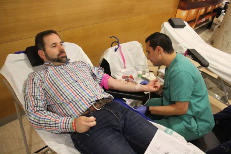 Alcázar acoge la II Maratón de Donación de Sangre y Plasma para visibilizar la necesidad de aumentar las reservas