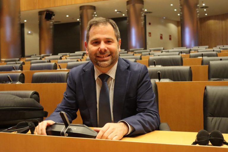 Gonzalo Redondo: “El PSOE garantiza soluciones reales en vivienda mientras el PP solo ofrece críticas vacías, demagogia y confrontación”