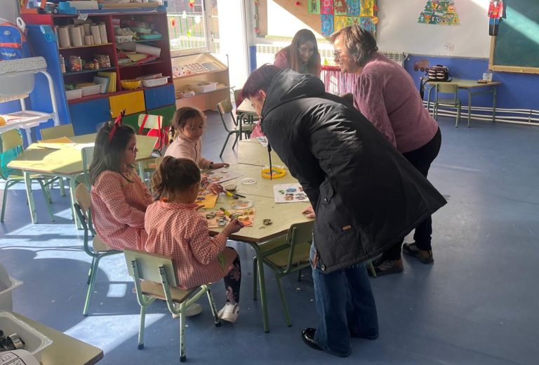 El Gobierno regional comprueba en Torrenueva la gran utilidad que tiene el Plan Corresponsales en las zonas rurales de Ciudad Real