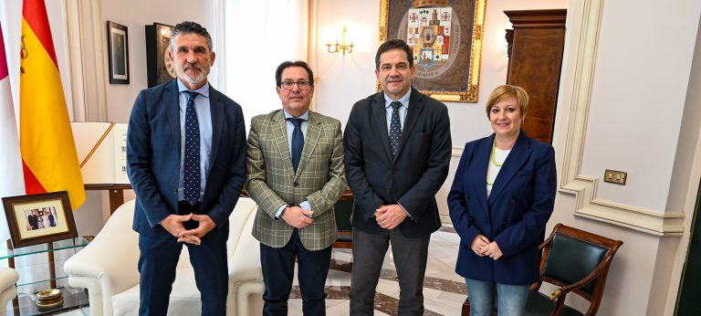 Diputación y ATA estudian ofrecer asesoramiento a los nuevos autónomos de la provincia para fomentar la creación de empleo estable