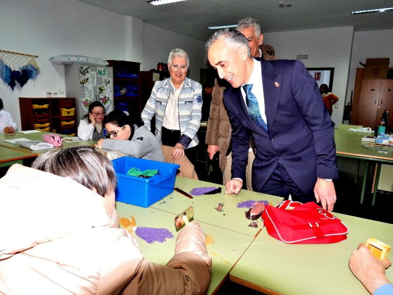 El Ayuntamiento de Puertollano destina 317.000 euros a apoyar a los colectivos de personas con discapacidad