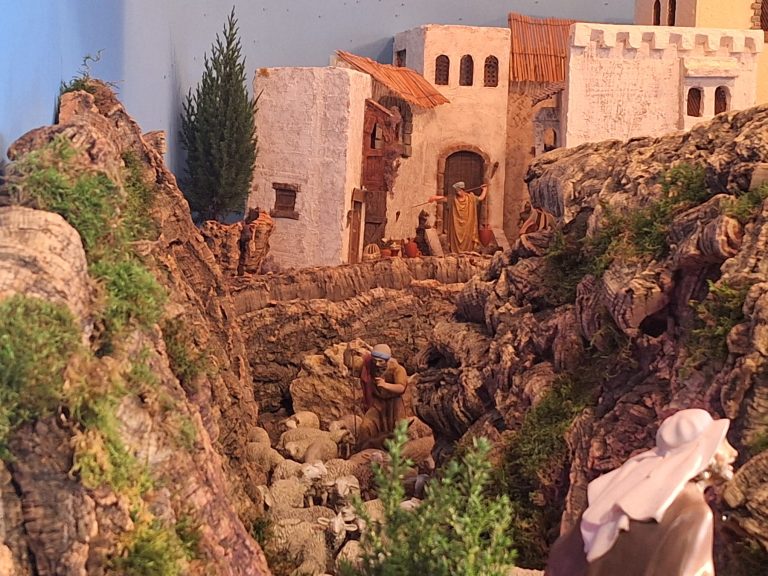 Puertollano: La Parroquia de San Antonio monta su Belén según la tradición de San Francisco de Asís