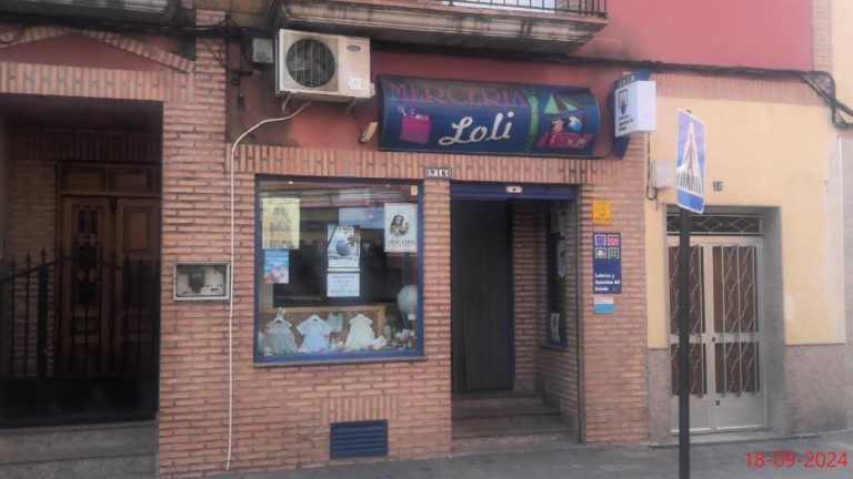 El 74.778, tercer quinto premio del Sorteo de Navidad 2024, vendido en Los Cortijos y Herencia