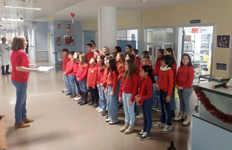 La Gerencia de Atención Integrada de Tomelloso celebra su tradicional acto de Navidad con los escolares del CEIP “José María del Moral