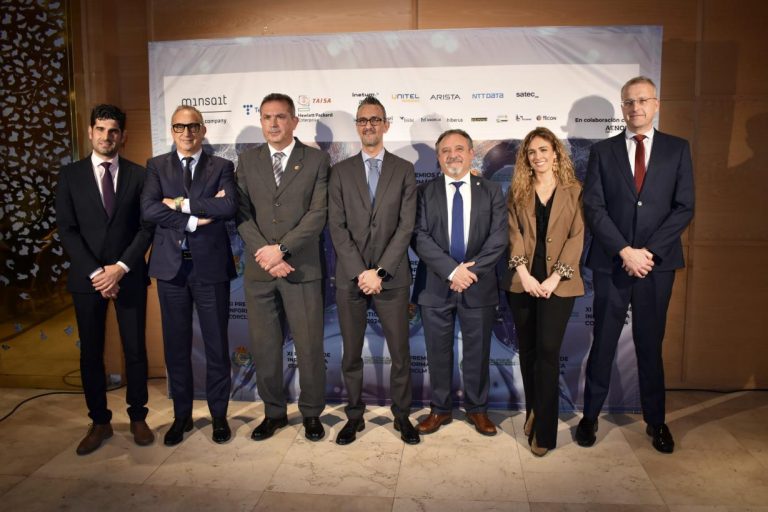 El Gobierno regional destaca el crecimiento exponencial de la formación universitaria en Ingeniería Informática para favorecer la transformación digital