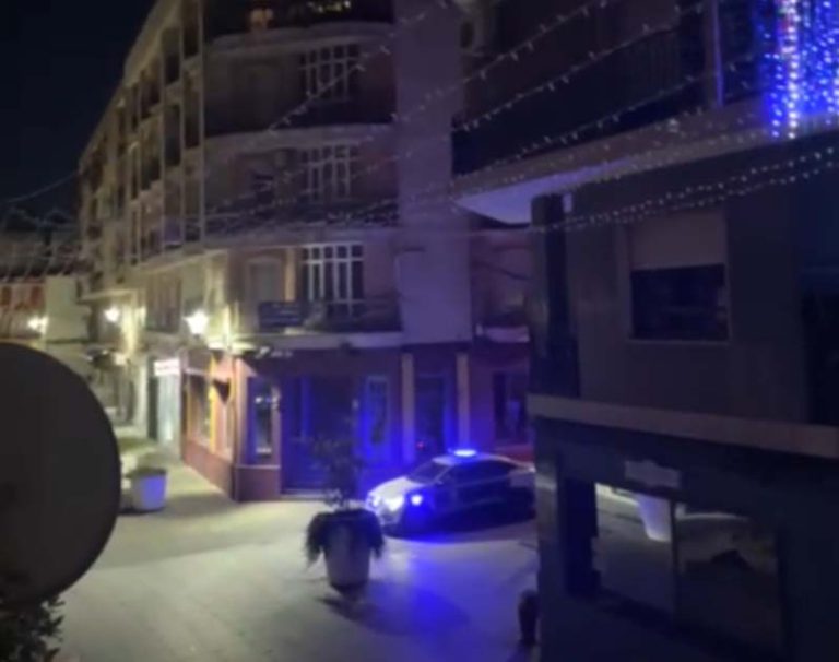 Puertollano: La matraca de los villancicos despierta a las siete de la mañana a los vecinos de las calles Puerto y Alameda