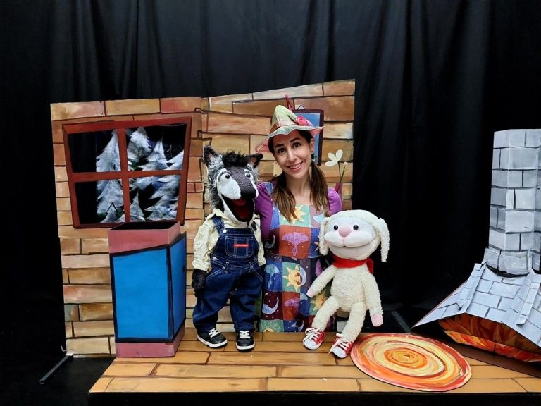 ‘La ovejita que vino a comer’, de CamelCat Productions, este domingo en el Infantil de Teatro de La Sensación