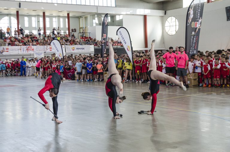Repsol impulsa el deporte inclusivo y el fomento de la lectura entre escolares en Puertollano