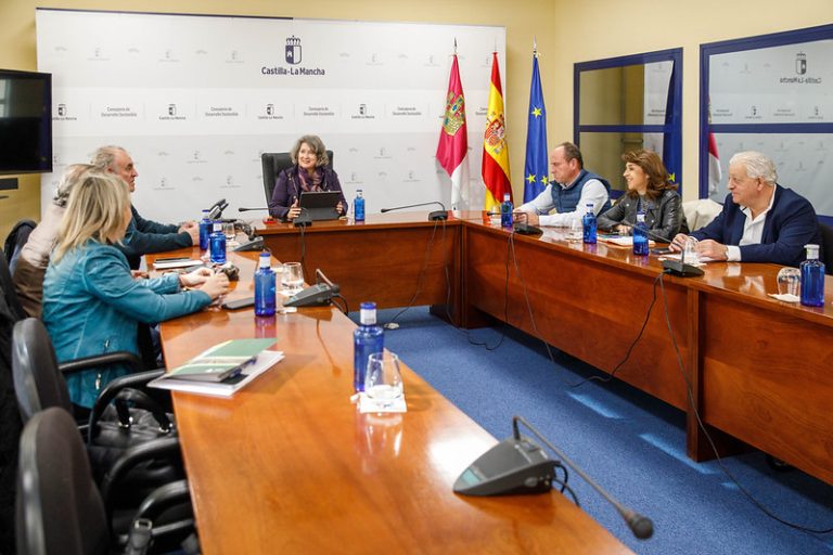 El Gobierno regional traslada su apoyo a la defensa de las reivindicaciones del sector agrario y ganadero que ASAJA lleva a Bruselas
