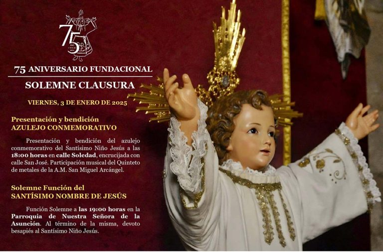 La Cofradía del Santísimo Niño Jesús de Puertollano clausura su 75 Aniversario con la bendición de un mosaico cerámico en la calle Soledad