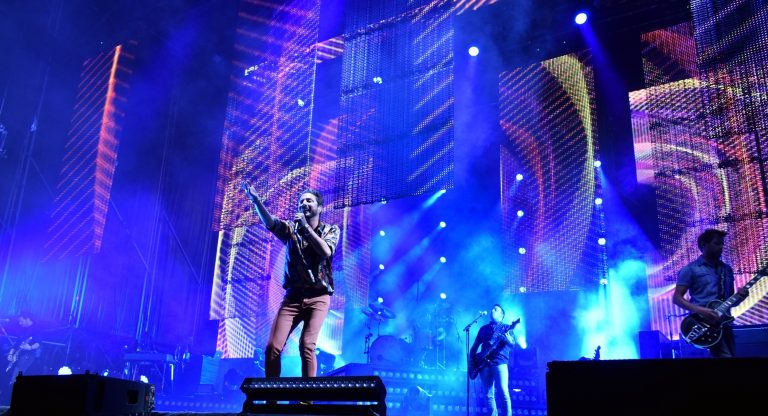 El Ayuntamiento de Daimiel incluye a Manuel Carrasco y Camela en la licitación de los conciertos de Feria 2025