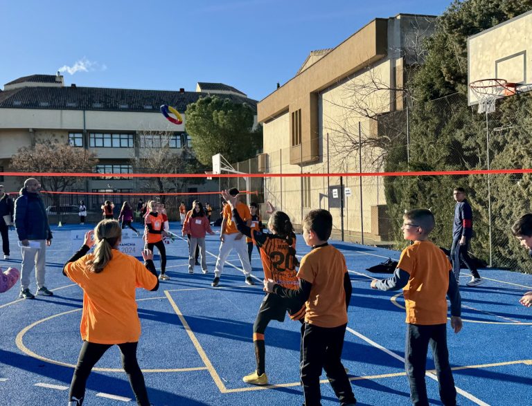 200 jóvenes participan en la I Jornada de convivencia deportiva ‘El Ringo’ del IES Maestre de Calatrava de Ciudad Real