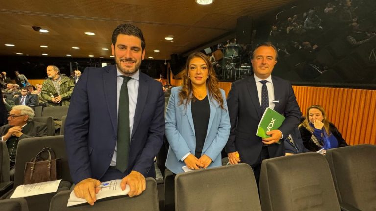 David Moreno: «El lobo no corre peligro en Castilla-La Mancha, el ganadero sí está en riesgo de extinguirse en nuestra región»