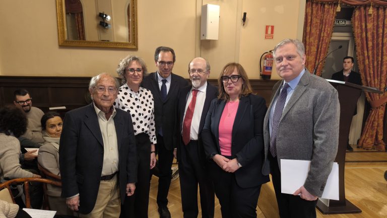 La Academia de Ciencias Sociales y Humanidades de Castilla-La Mancha reconoce a José Corredor Matheos