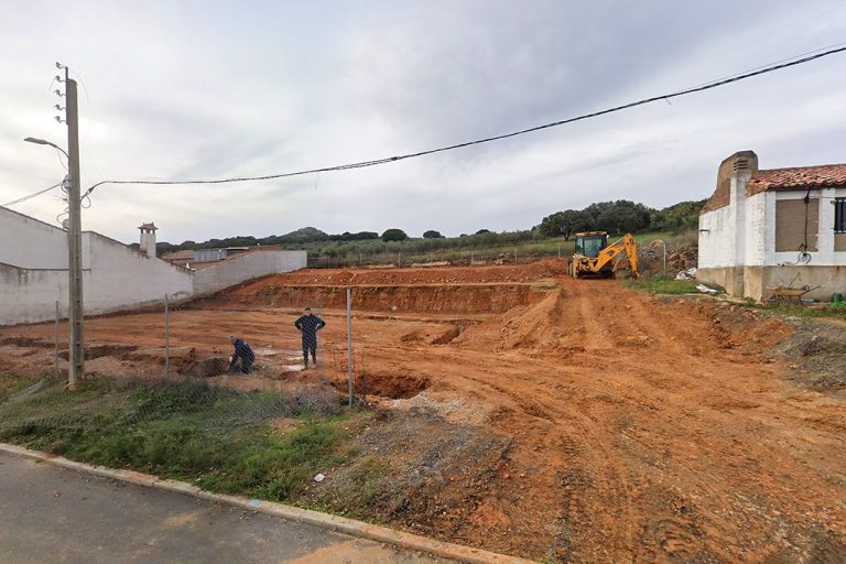 El Ayuntamiento sostiene “con buena parte de recursos propios” servicios fundamentales en las pedanías de Almodóvar del Campo
