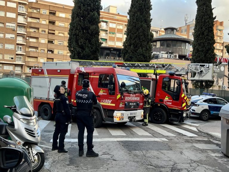 Puertollano: La mala combustión de una caldera revoluciona el Paseo de San Gregorio