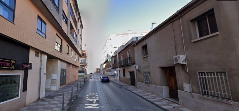 Puertollano: Vecinos del entorno de la calle Córdoba, «hartos» de los continuos cortes y falta de presión del agua