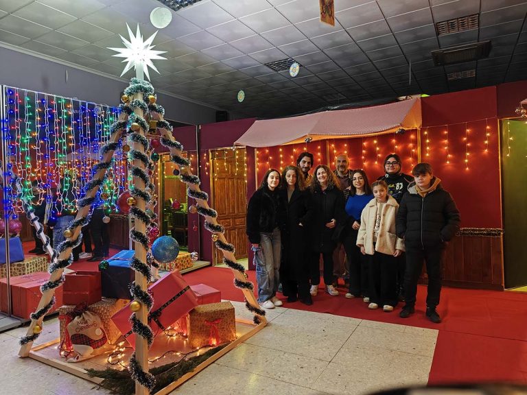 Puertollano: Enigma Nómada construye un poblado de navidad en la barriada de San Ana con salas de escape room y juegos para toda la familia