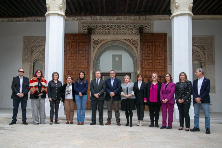 La Mesa traslada al presidente de la Junta sus propuestas y objetivos para el tercer sector en la región