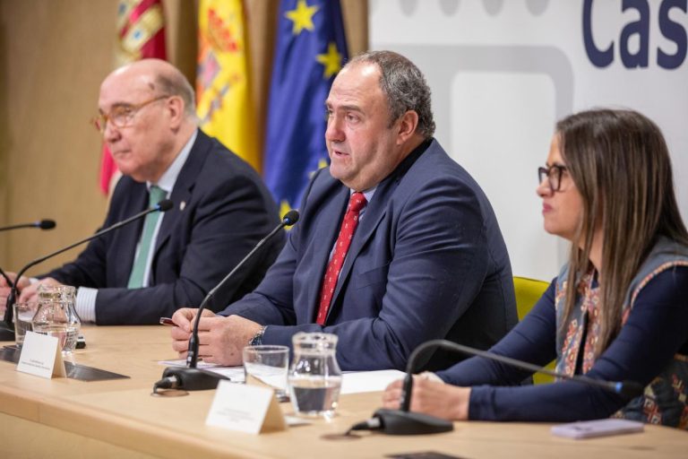 El Gobierno regional destaca que, además de unir tradición e innovación, los restaurantes de los pueblos contribuyen al desarrollo del medio rural