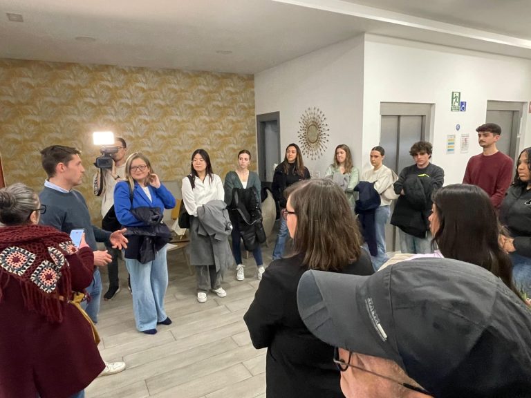 ‘Adopta un Abuelo’ y Ayuntamiento consolidan su labor en Ciudad Real
