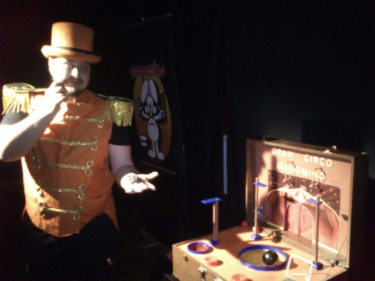‘El domador mágico y su Circo de Pulgas’, el próximo domingo en la sesión infantil de Teatro de La Sensación
