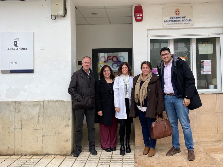 El Gobierno regional reconoce la labor esencial de AFA Viso del Marqués en la mejora de la calidad de vida de enfermos y familiares de Alzheimer