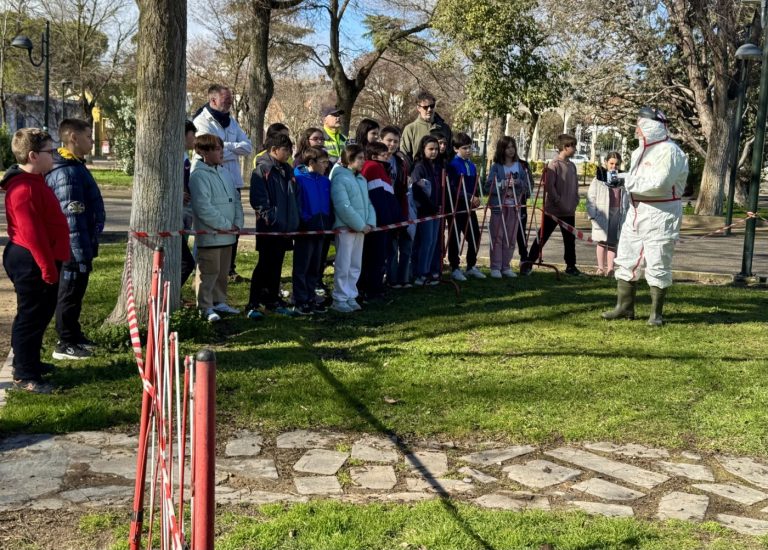  Un centenar de escolares ‘conocen el Parque de Gasset’