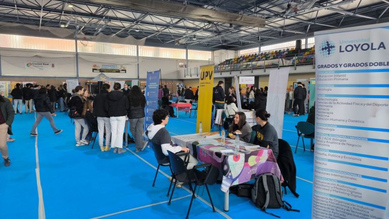 La Feria de Universidades y Estudios Superiores de Marianistas se consolida como un referente para el alumnado de Ciudad Real